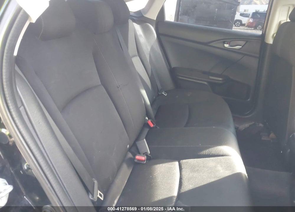 2018 HONDA CIVIC VIN: 2HGFC2F56JH528284