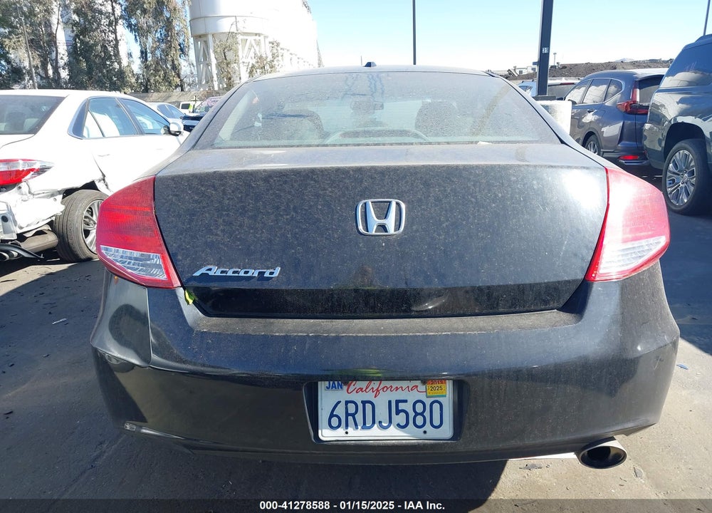 2011 HONDA ACCORD 2.4 EX-L VIN: 1HGCS1B83BA003778