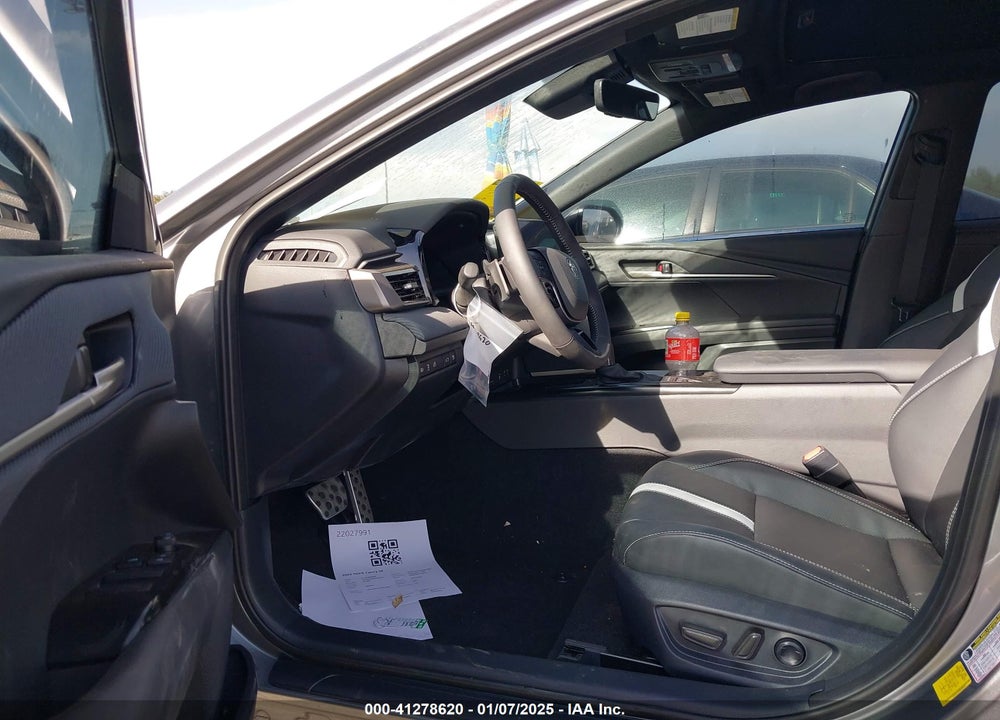 2025 TOYOTA CAMRY SE VIN: 4T1DAACK5SU564641