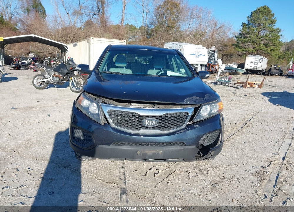 2013 KIA SORENTO VIN: 5XYKTDA62DG341510