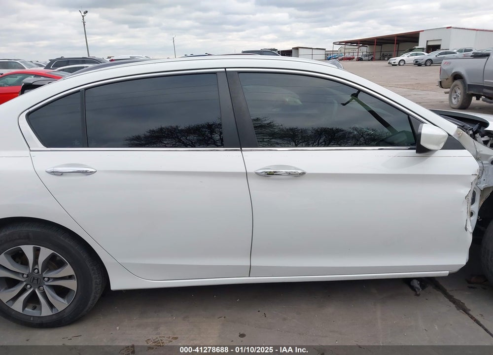 2013 HONDA ACCORD VIN: 1HGCR2F37DA053635