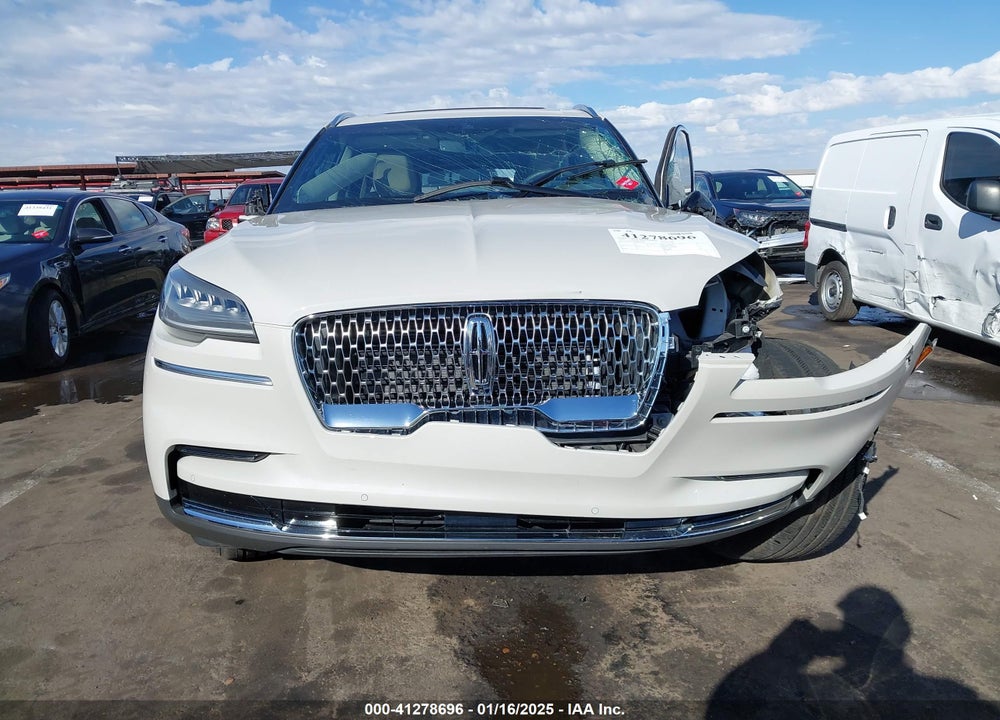 2023 LINCOLN AVIATOR RESERVE VIN: 5LM5J7WC0PGL14870