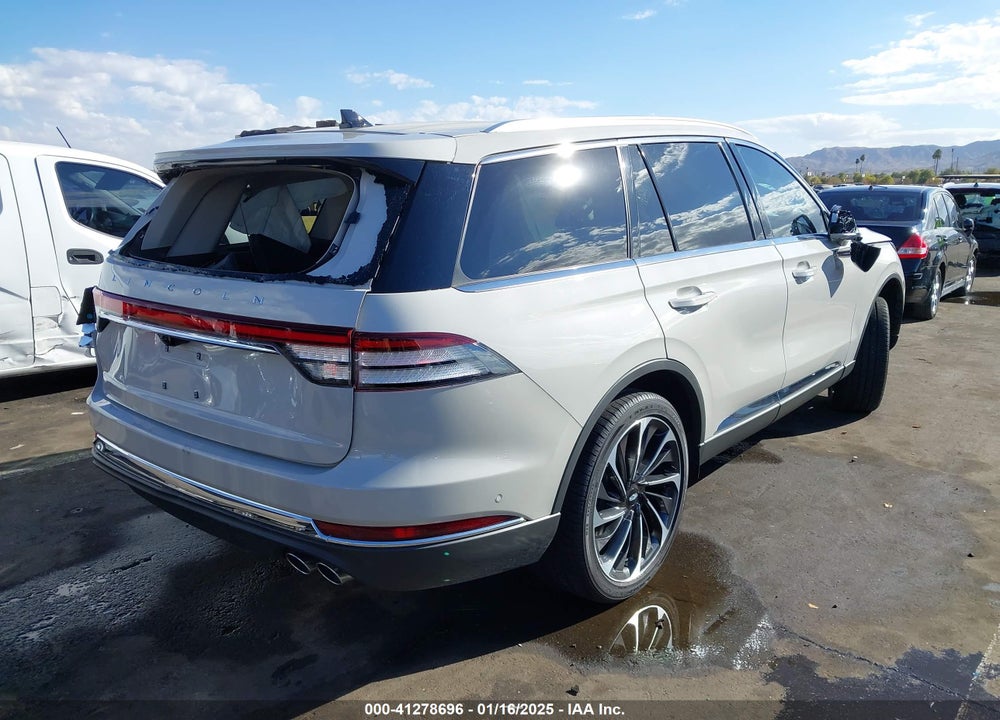 2023 LINCOLN AVIATOR RESERVE VIN: 5LM5J7WC0PGL14870