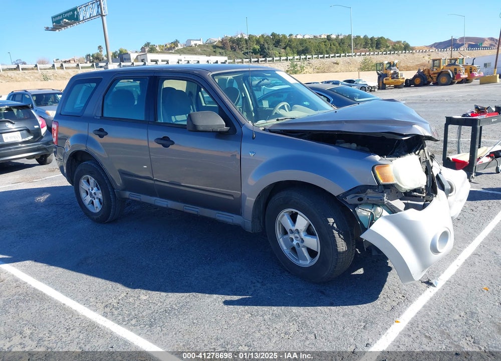 2011 FORD ESCAPE XLS VIN: 1FMCU0C75BKC30033