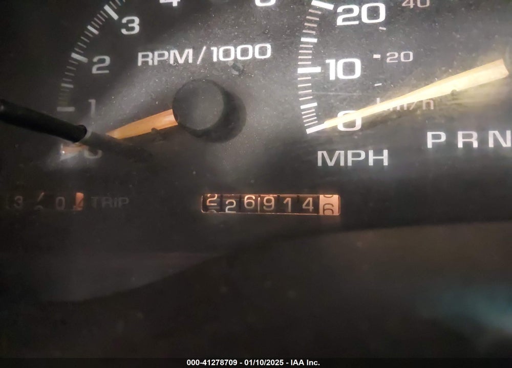 1998 GMC SIERRA 1500 SL WIDESIDE VIN: 1GTEK19R8WE555507