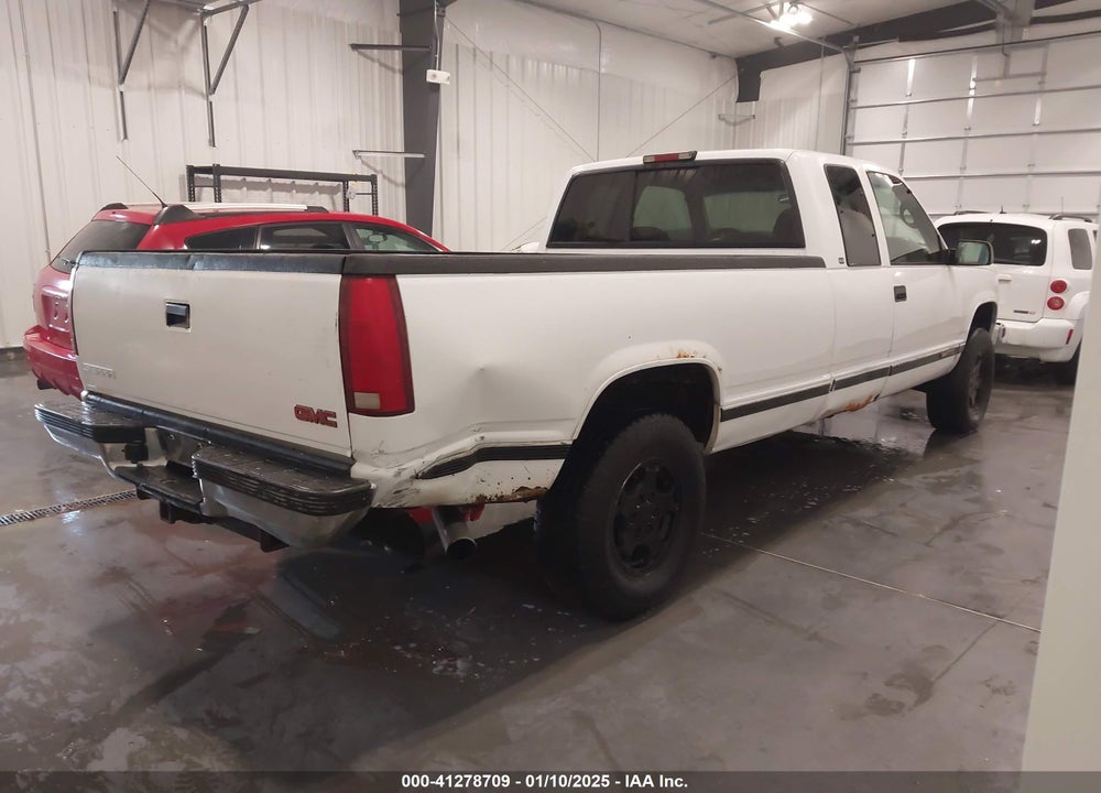 1998 GMC SIERRA 1500 SL WIDESIDE VIN: 1GTEK19R8WE555507