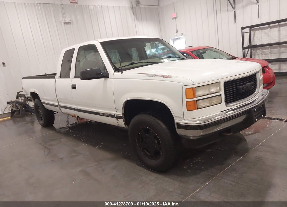 1998 GMC SIERRA 1500 SL WIDESIDE VIN: 1GTEK19R8WE555507