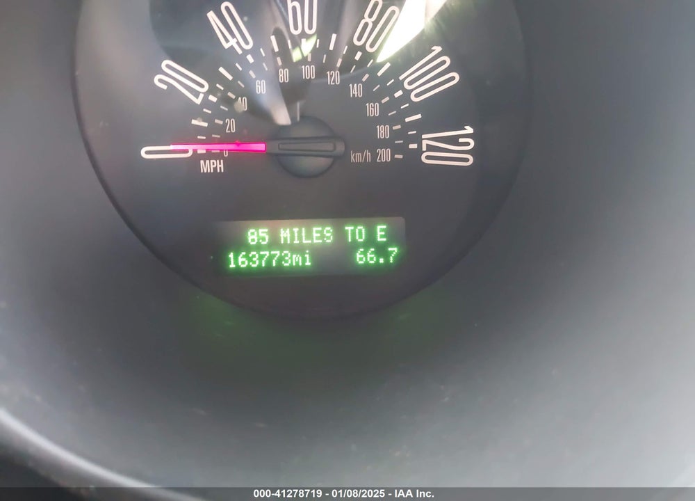 2005 FORD MUSTANG VIN: 1ZVFT84N155231857