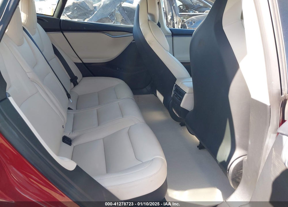 2018 TESLA MODEL S 100D/75D/P100D VIN: 5YJSA1E23JF281932