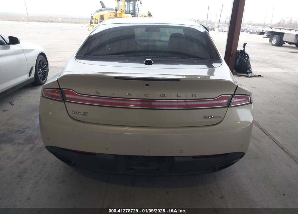 2014 LINCOLN MKZ VIN: 3LN6L2G94ER823115