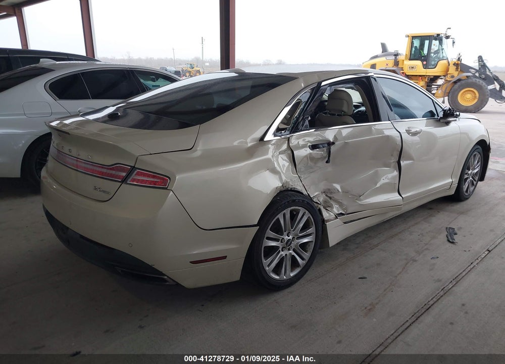 2014 LINCOLN MKZ VIN: 3LN6L2G94ER823115