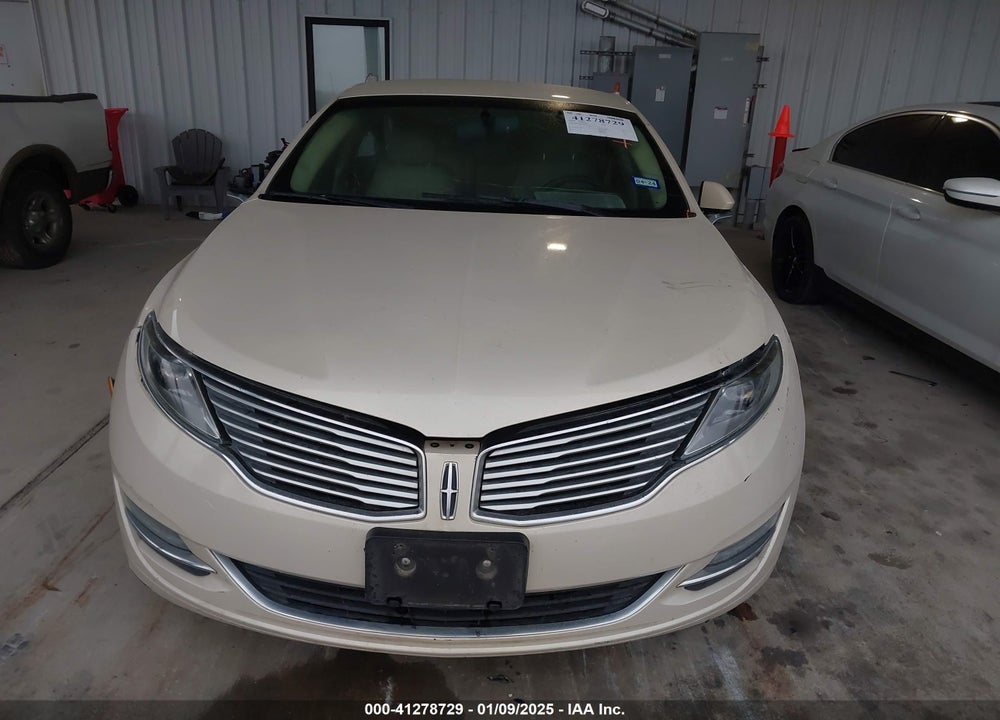2014 LINCOLN MKZ VIN: 3LN6L2G94ER823115