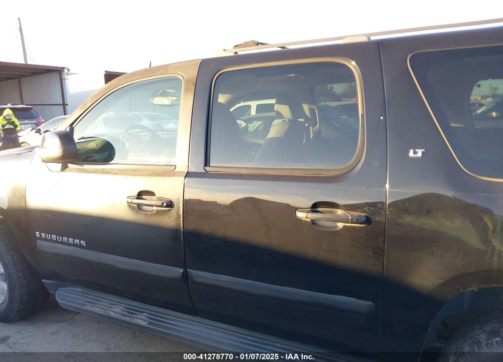 2007 CHEVROLET SUBURBAN 1500 LT VIN: 3GNFK16357G299865