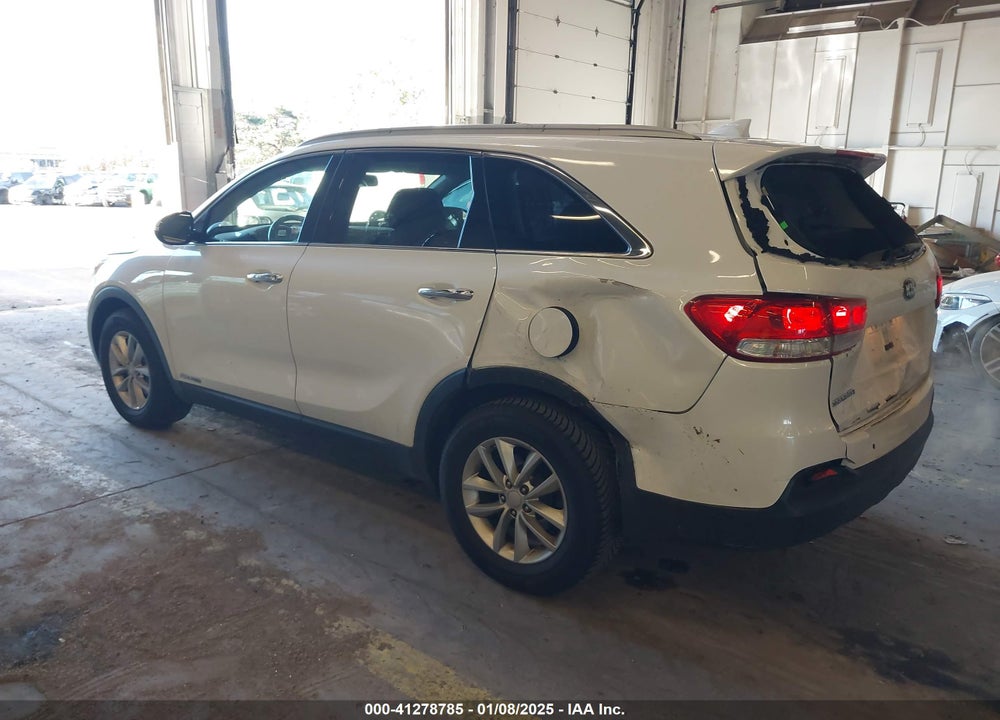 2016 KIA SORENTO 3.3L LX VIN: 5XYPGDA56GG166636