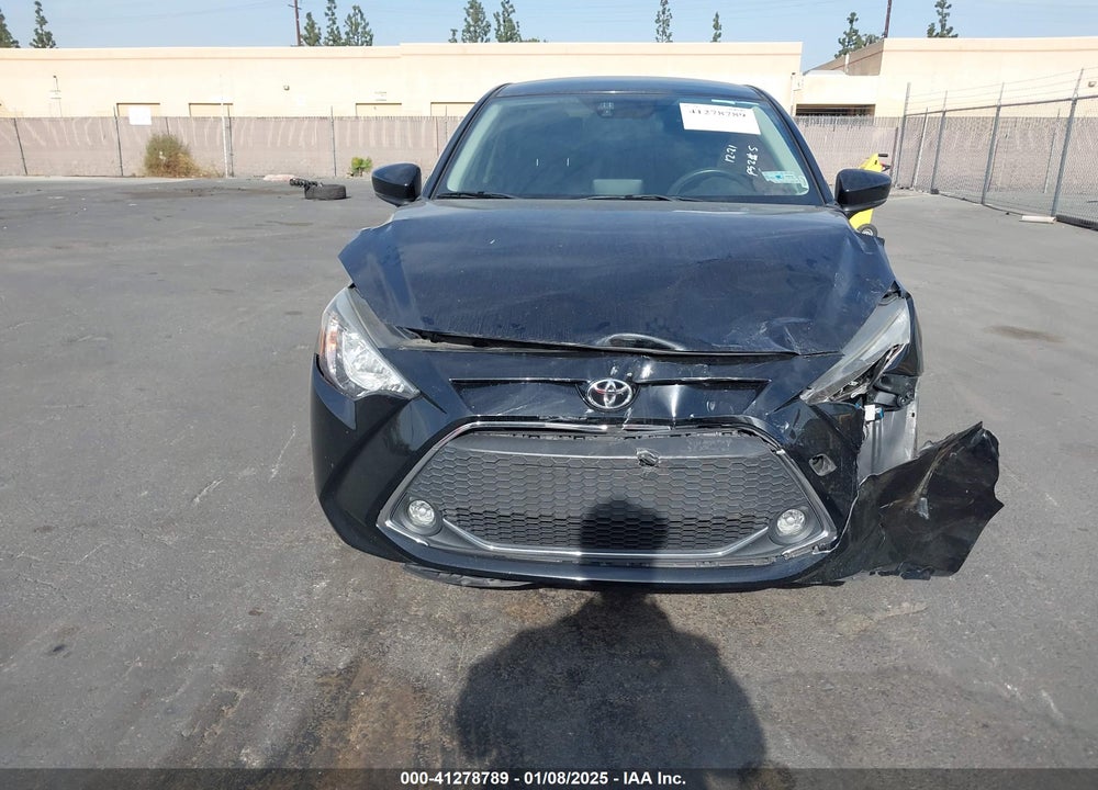 2019 TOYOTA YARIS LE VIN: 3MYDLBYV4KY524542