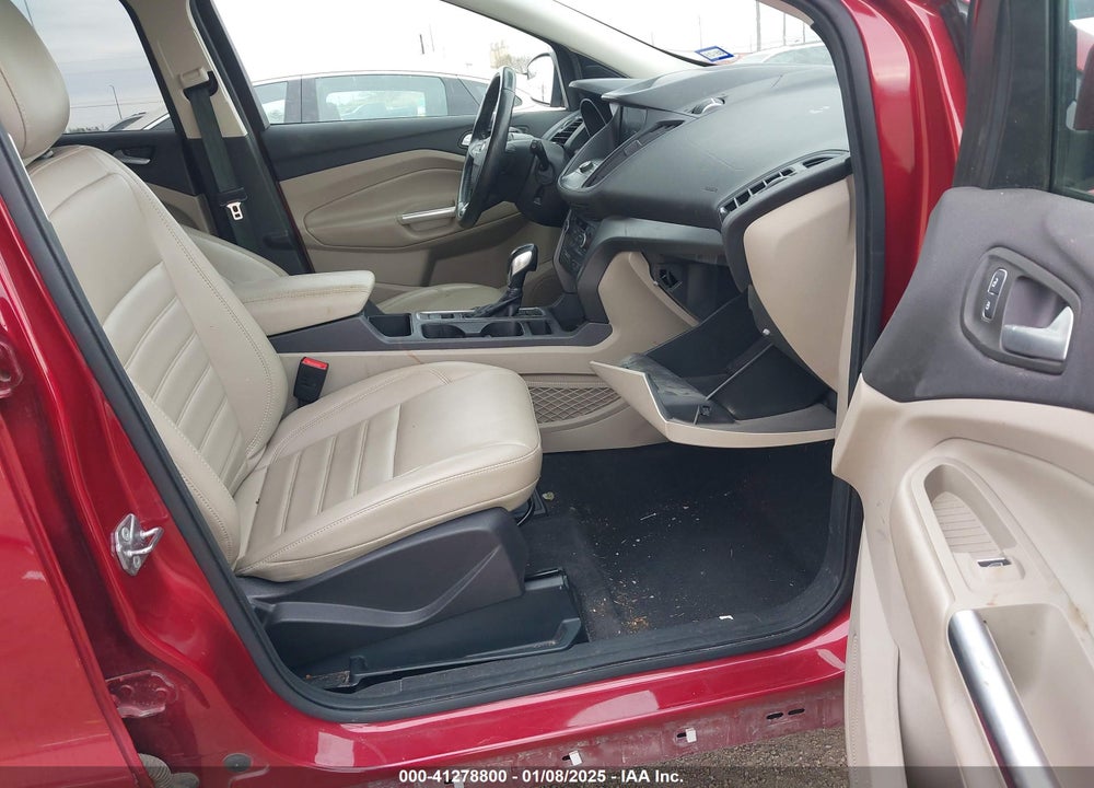 2019 FORD ESCAPE VIN: 1FMCU0HD3KUA18315