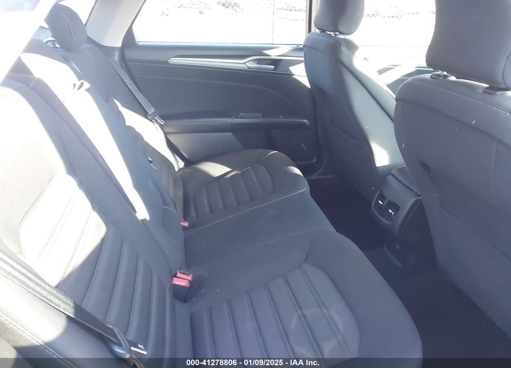 2019 FORD FUSION HYBRID SE VIN: 3FA6P0LU2KR119830