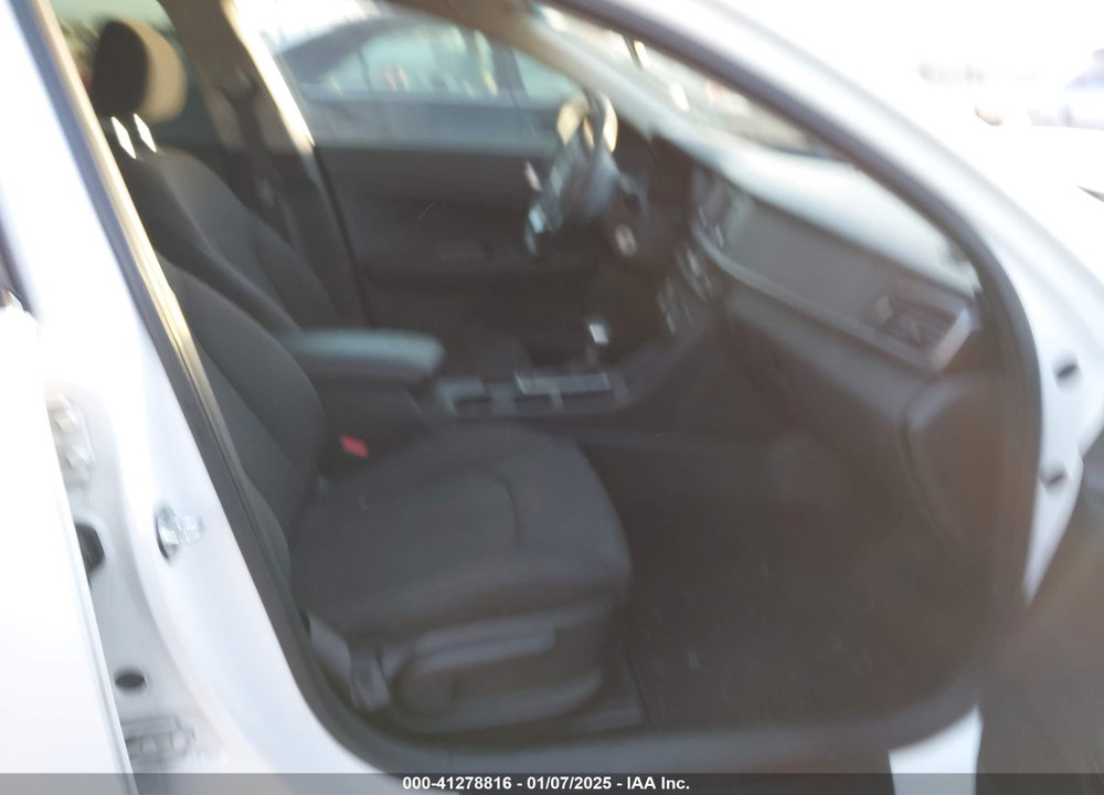 2016 KIA OPTIMA LX VIN: KNAGT4L36G5072608
