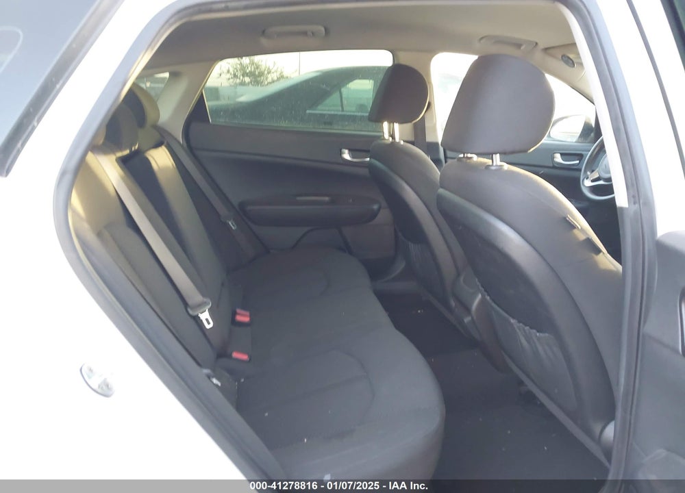 2016 KIA OPTIMA LX VIN: KNAGT4L36G5072608