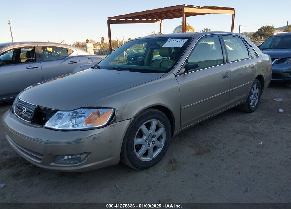 2000 TOYOTA AVALON XLS VIN: 4T1BF28B8YU050718