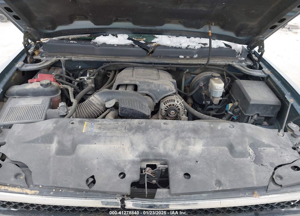 2011 CHEVROLET SILVERADO VIN: 1GCRCSE06BZ216193