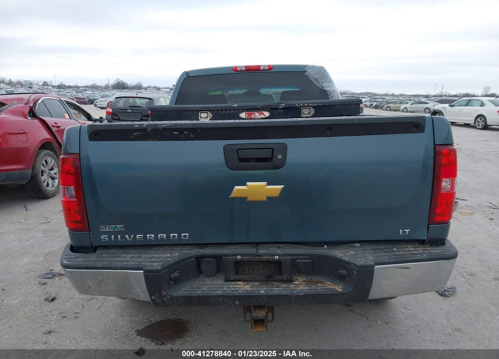 2011 CHEVROLET SILVERADO VIN: 1GCRCSE06BZ216193