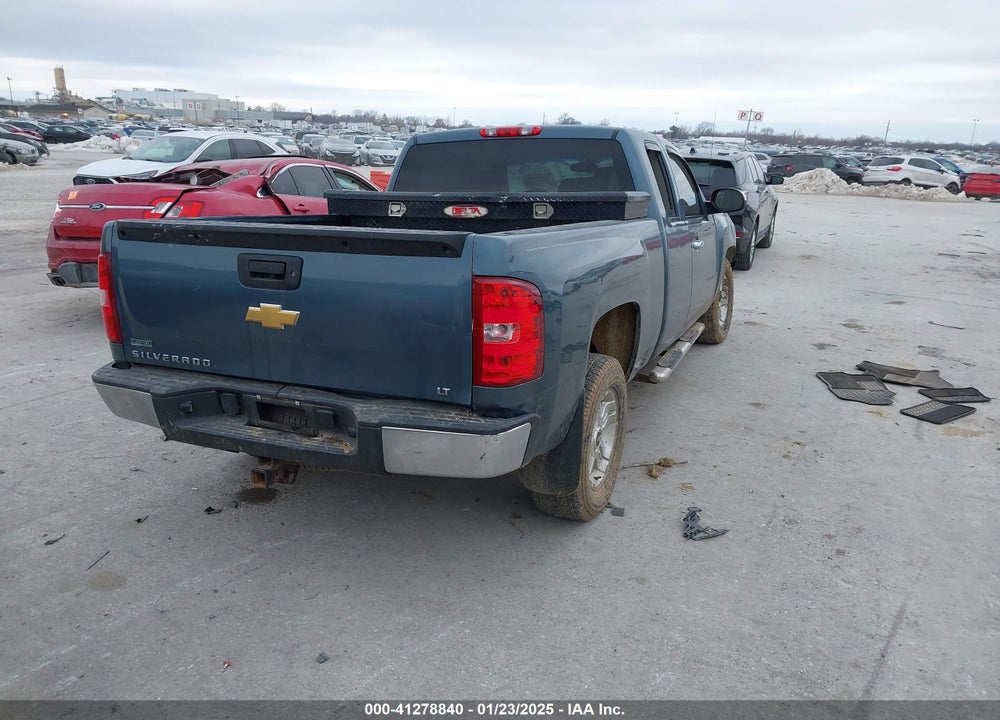 2011 CHEVROLET SILVERADO VIN: 1GCRCSE06BZ216193