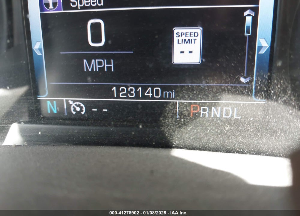 2017 GMC SIERRA 1500 VIN: 3GTP1NEC9HG327371