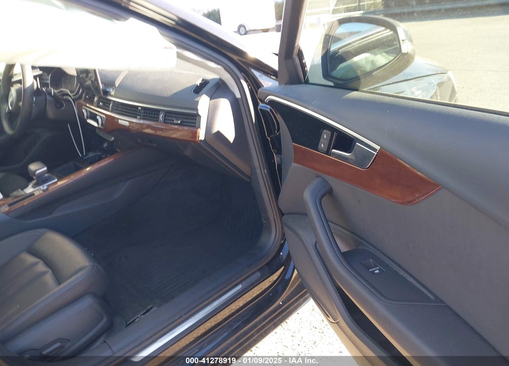 2023 AUDI A4 VIN: WAUABAF40PN023013