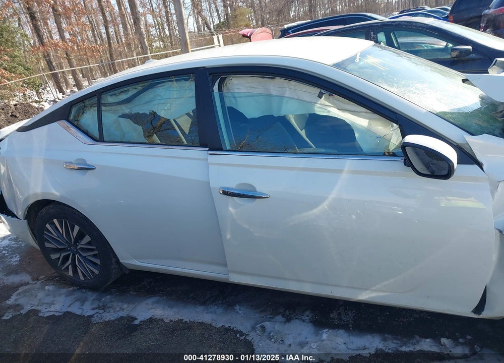 2023 NISSAN ALTIMA SV FWD VIN: 1N4BL4DV1PN368767