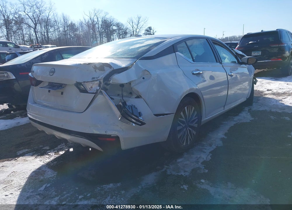 2023 NISSAN ALTIMA SV FWD VIN: 1N4BL4DV1PN368767