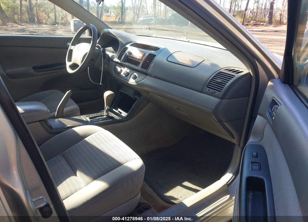2005 TOYOTA CAMRY LE VIN: 4T1BE32KX5U981251
