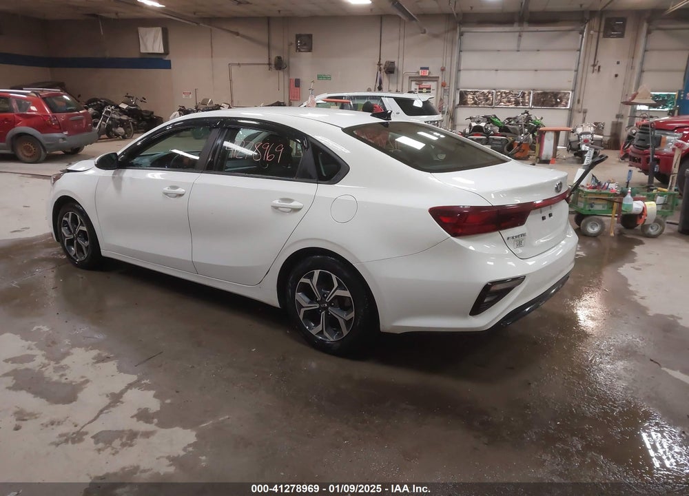 2021 KIA FORTE LXS VIN: 3KPF24AD3ME273413