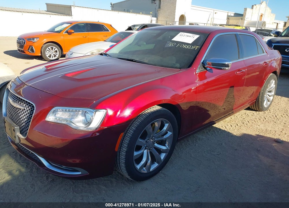 2021 CHRYSLER 300 TOURING L VIN: 2C3CCAAG1MH673438