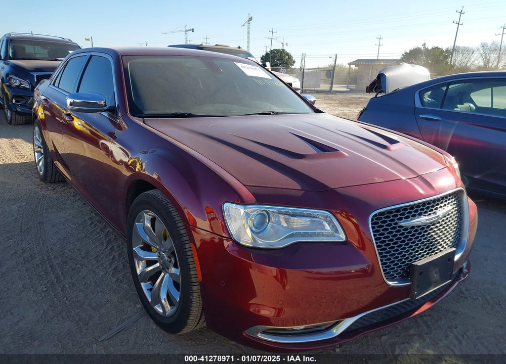 2021 CHRYSLER 300 TOURING L VIN: 2C3CCAAG1MH673438