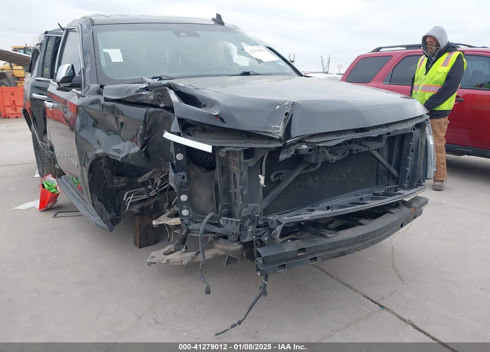 2015 CHEVROLET SUBURBAN 1500 LT VIN: 1GNSCJKC7FR512072
