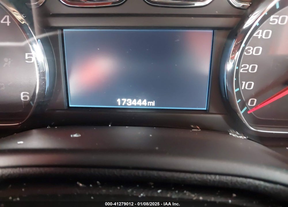 2015 CHEVROLET SUBURBAN 1500 LT VIN: 1GNSCJKC7FR512072
