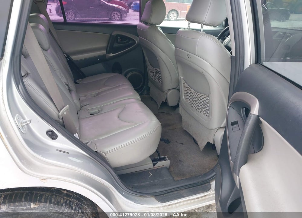 2007 TOYOTA RAV4 LIMITED VIN: JTMBD31VX75074967