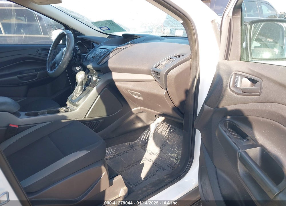 2014 FORD ESCAPE S VIN: 1FMCU0F7XEUE01752
