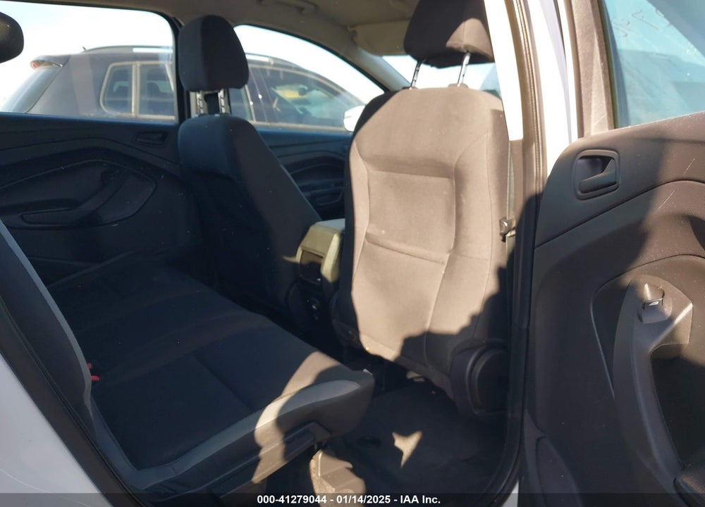 2014 FORD ESCAPE S VIN: 1FMCU0F7XEUE01752