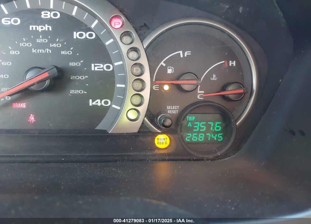 2003 HONDA PILOT EX-L VIN: 2HKYF18653H528639