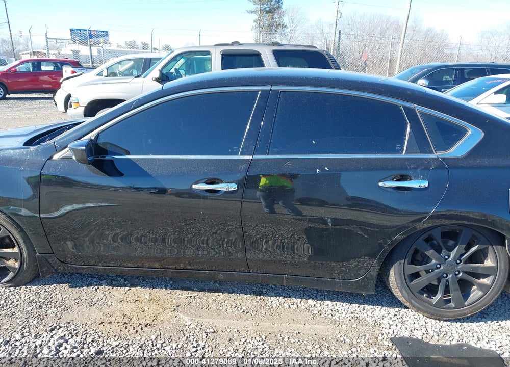 2017 NISSAN ALTIMA 2.5 SR VIN: 1N4AL3AP5HC261424