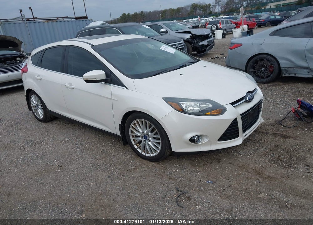 2013 FORD FOCUS TITANIUM VIN: 1FADP3N29DL160512