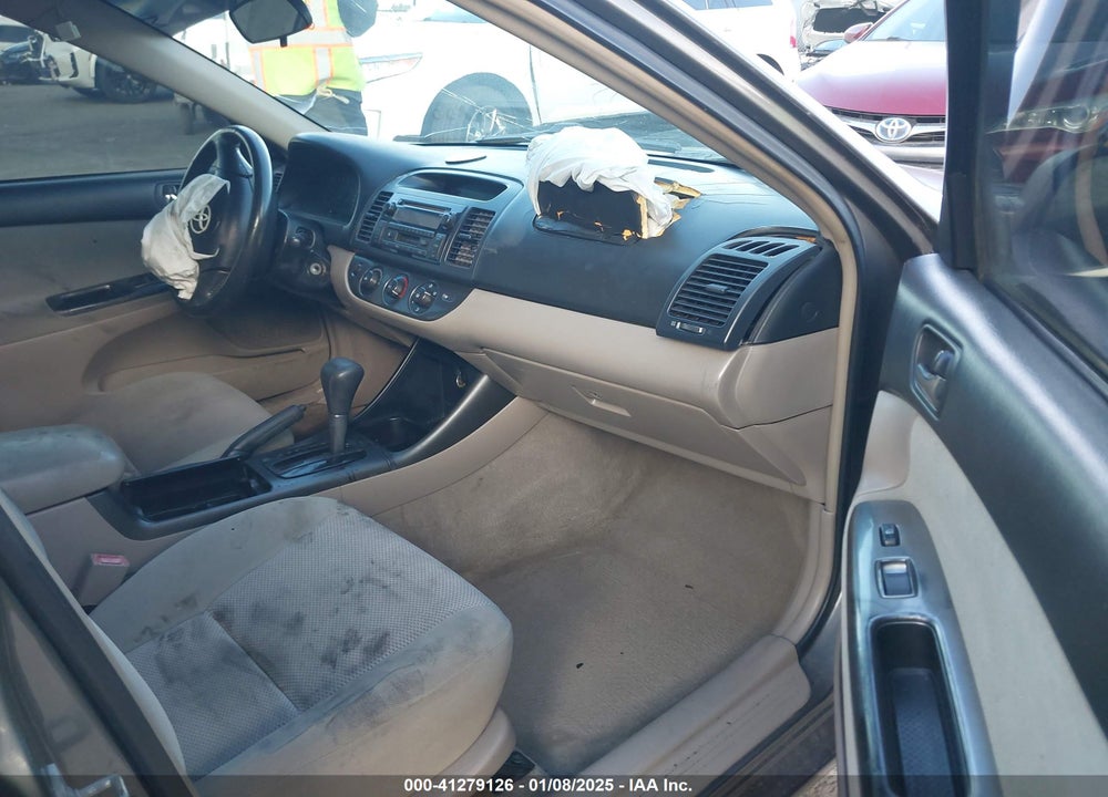 2003 TOYOTA CAMRY SE V6 VIN: 4T1BF32K33U560319