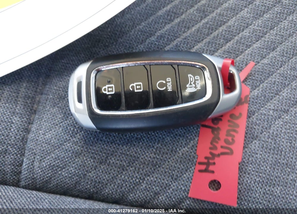 2022 HYUNDAI VENUE LIMITED VIN: KMHRC8A36NU169697