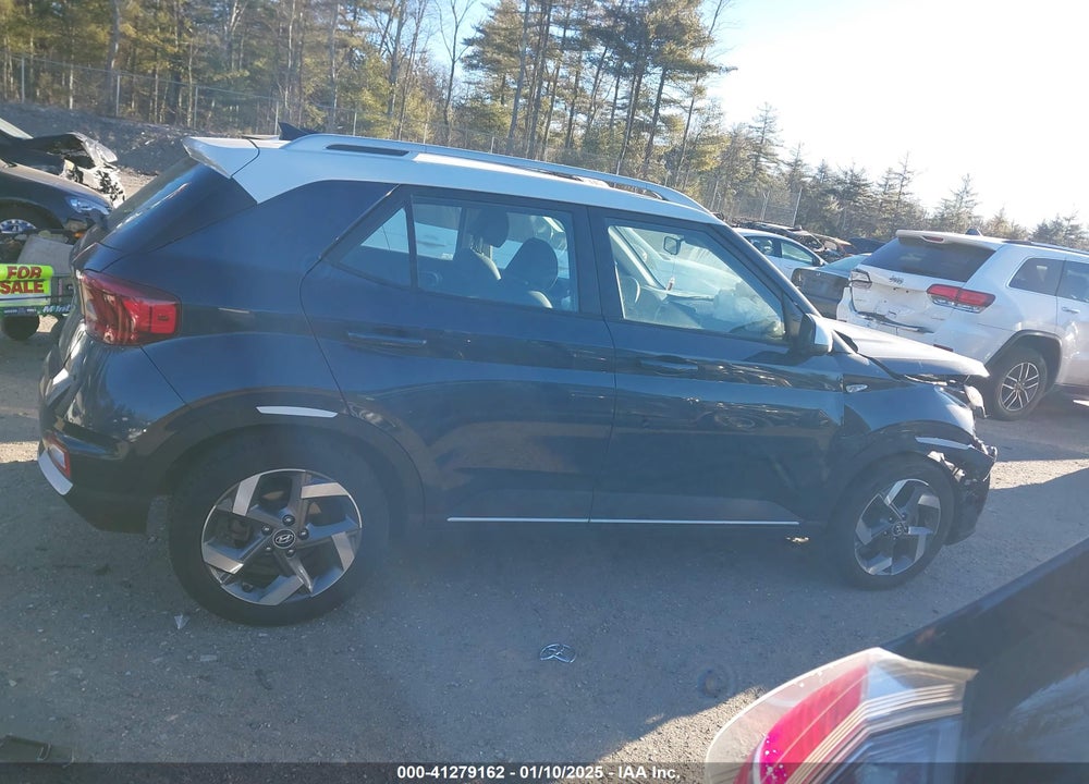2022 HYUNDAI VENUE LIMITED VIN: KMHRC8A36NU169697