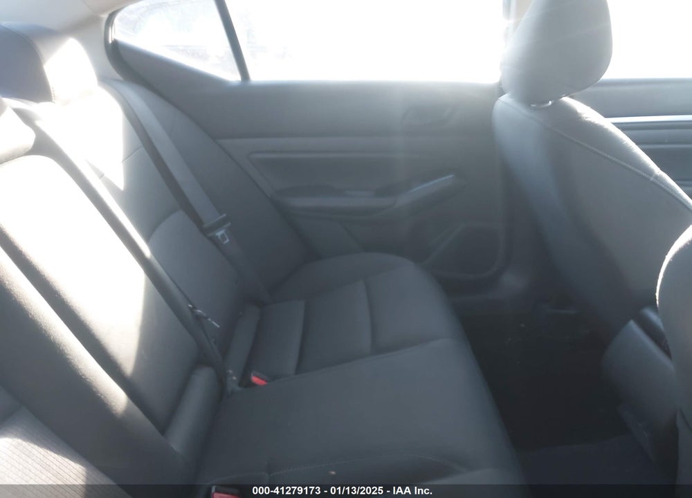 2023 NISSAN ALTIMA SV FWD VIN: 1N4BL4DV8PN335121