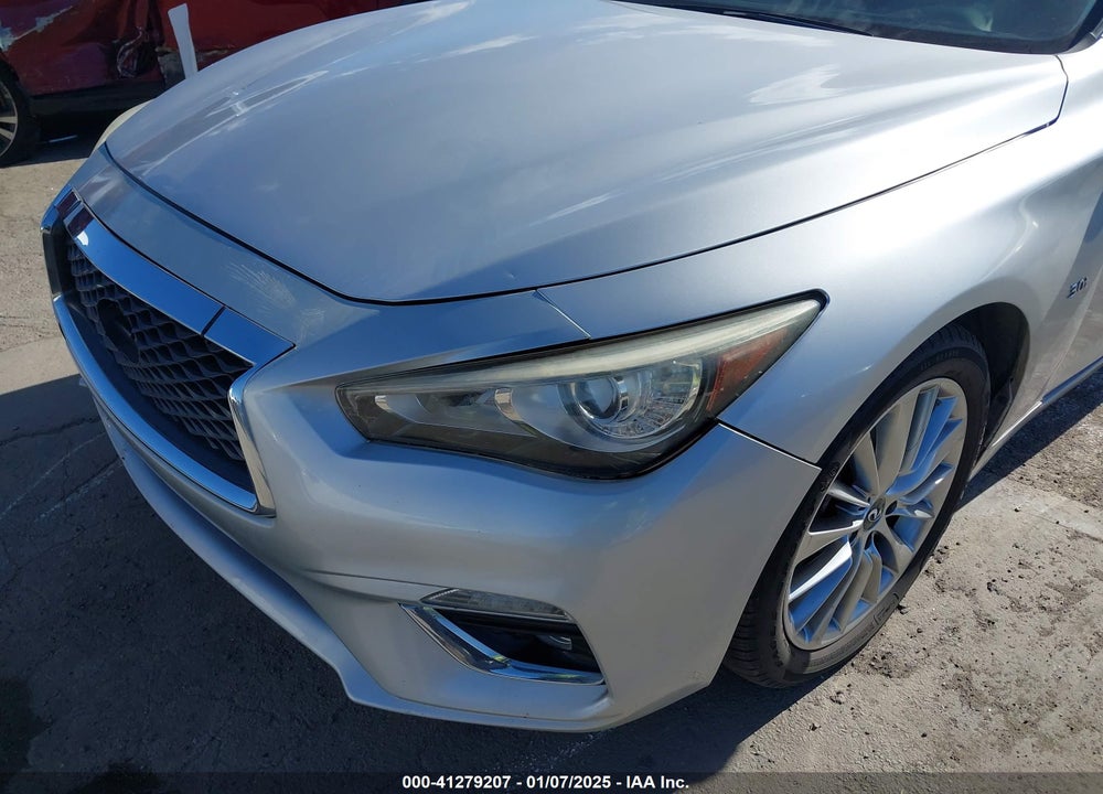 2018 INFINITI Q50 3.0T LUXE VIN: JN1EV7AR5JM611068