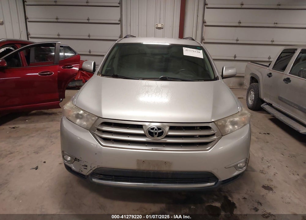 2012 TOYOTA HIGHLANDER SE VIN: 5TDBK3EH8CS106720