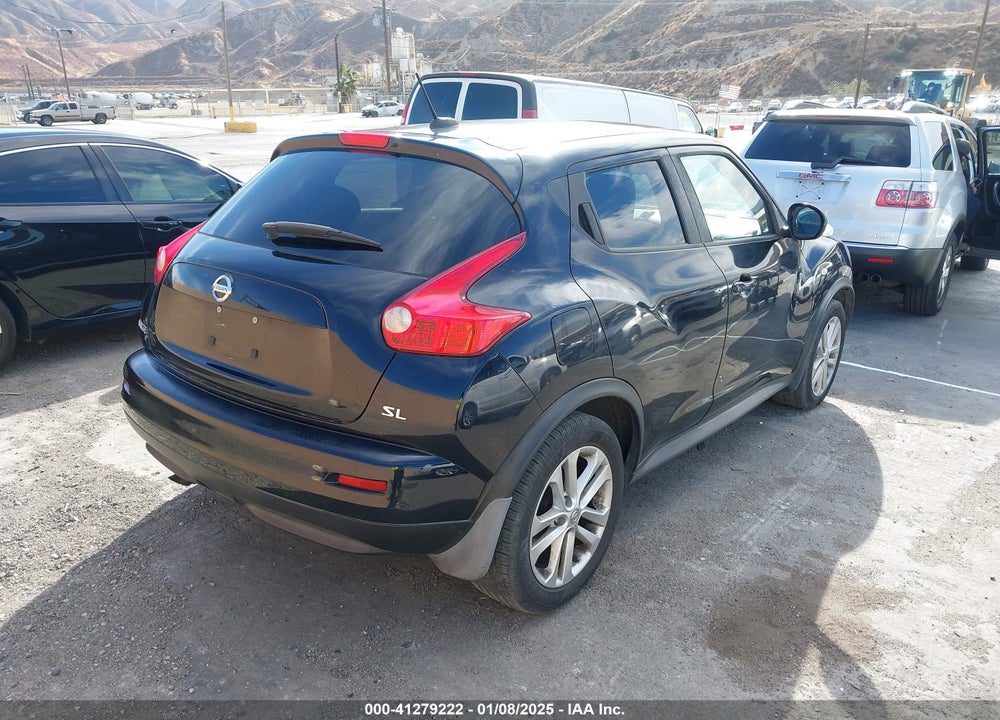 2011 NISSAN JUKE SL VIN: JN8AF5MR0BT008422